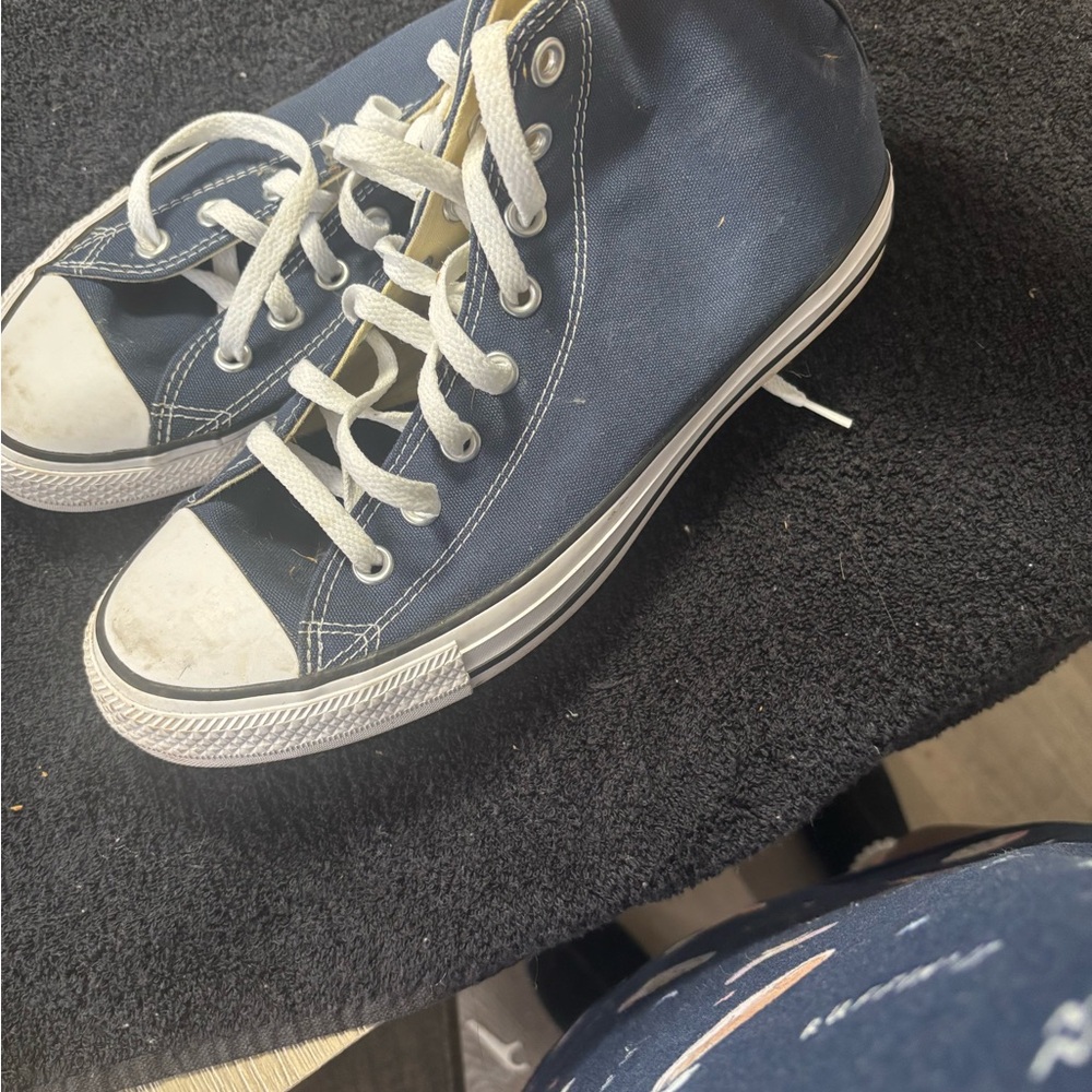 Blue high top converse